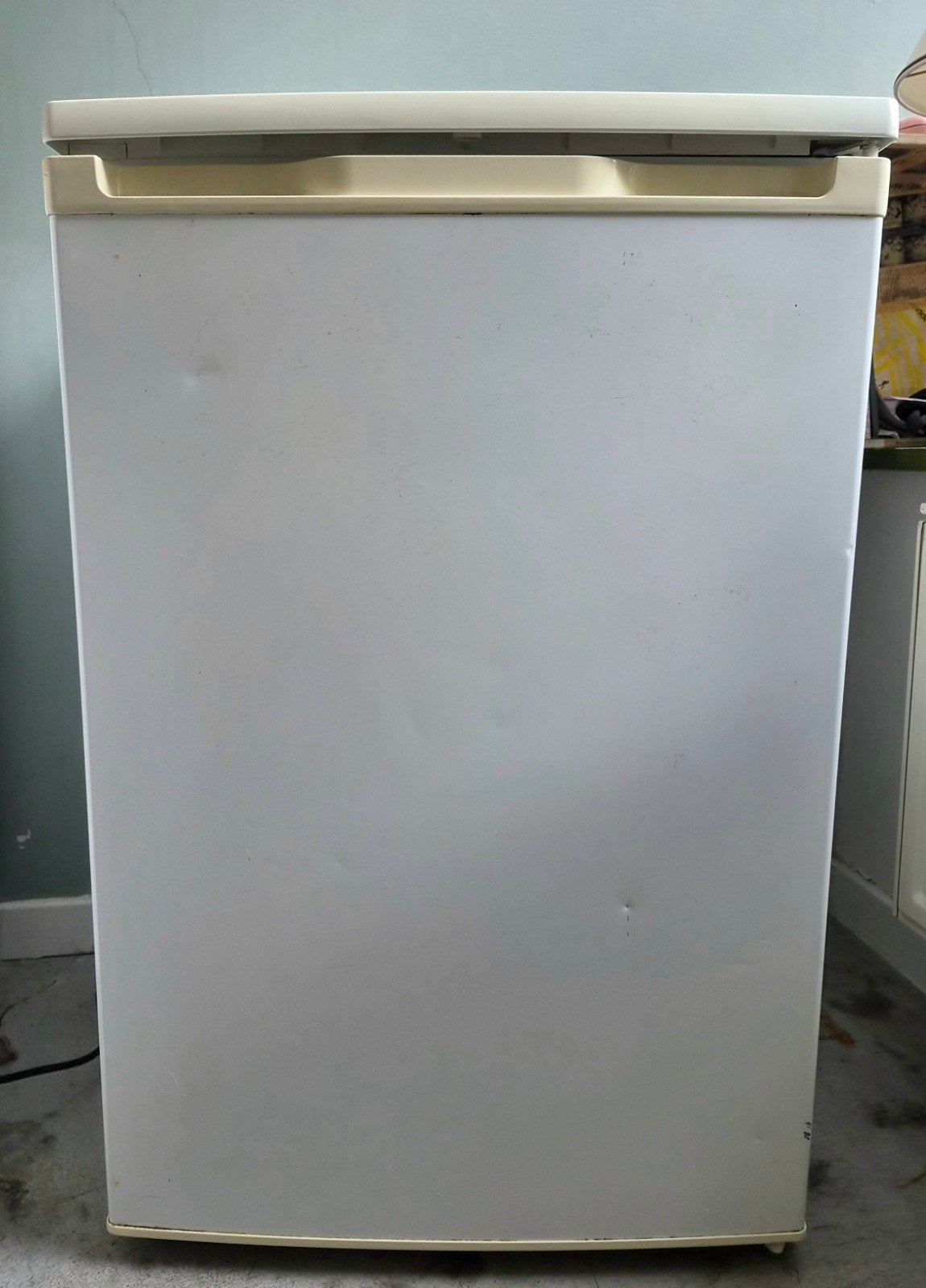 frigo table avec compartiment congelateur, Electroménager, 75 à 100 litres, Enlèvement, Utilisé, Avec compartiment congélateur