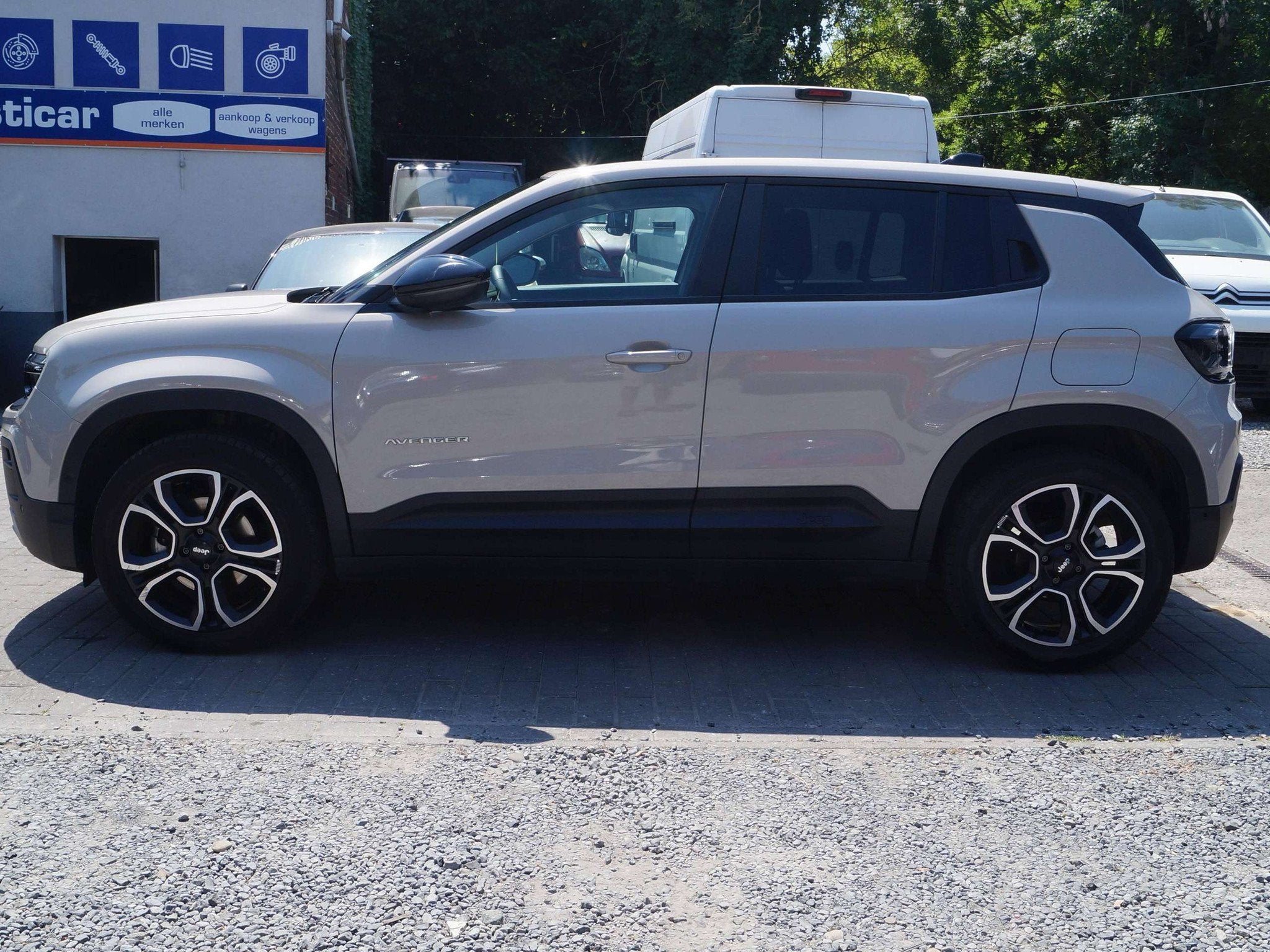 Jeep Avenger (bj 2024, automaat), Auto's, Automaat, Gebruikt, 1199 cc, Beige