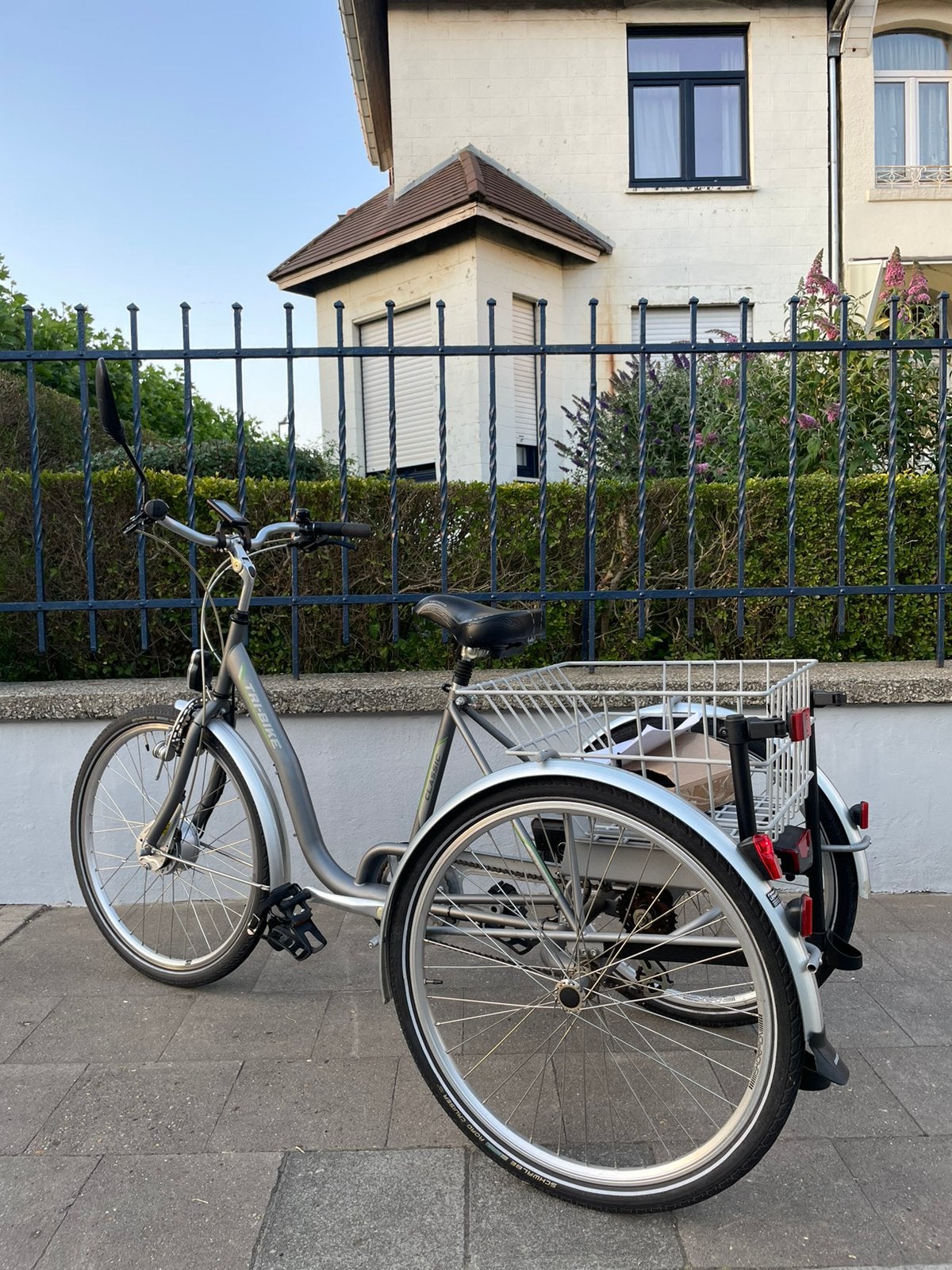 Tricycle à assistance électrique Tri-Bike état neuf, Enlèvement ou Envoi, Pliant, Comme neuf, Fauteuil roulant électrique
