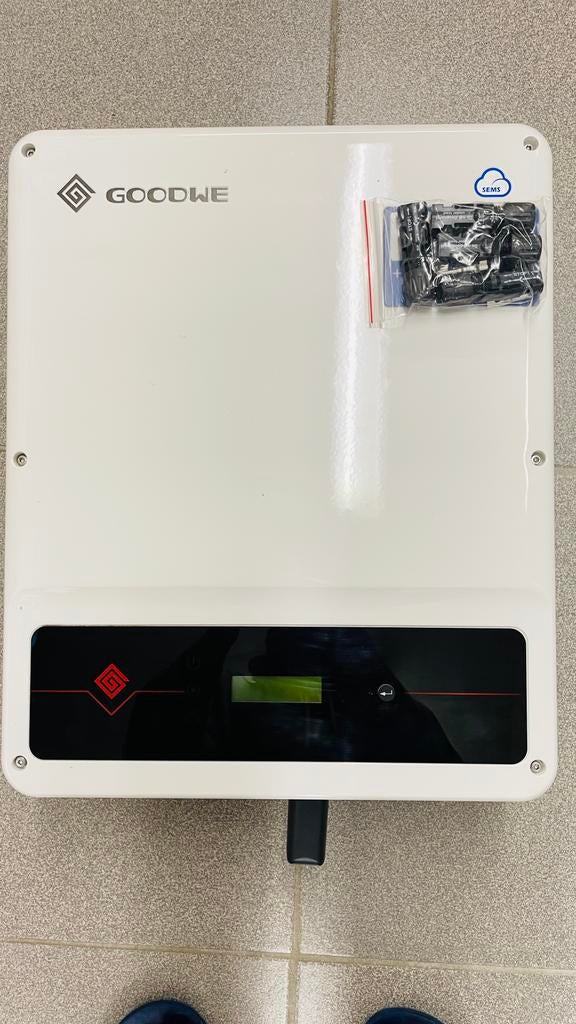 Goodwe Smart PV Omvormer GW8K-DT 8kVA, Ophalen, Zo goed als nieuw