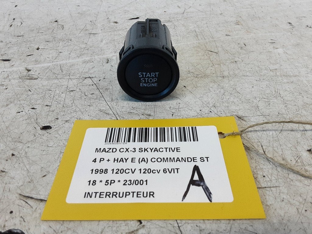 COMMUTATEUR Mazda CX-3 (DJ / DK) (BJ5766350), Hitdorfer Straße 73
51371  Leverkusen, DE, Mazda, Utilisé, Info@mazda.de