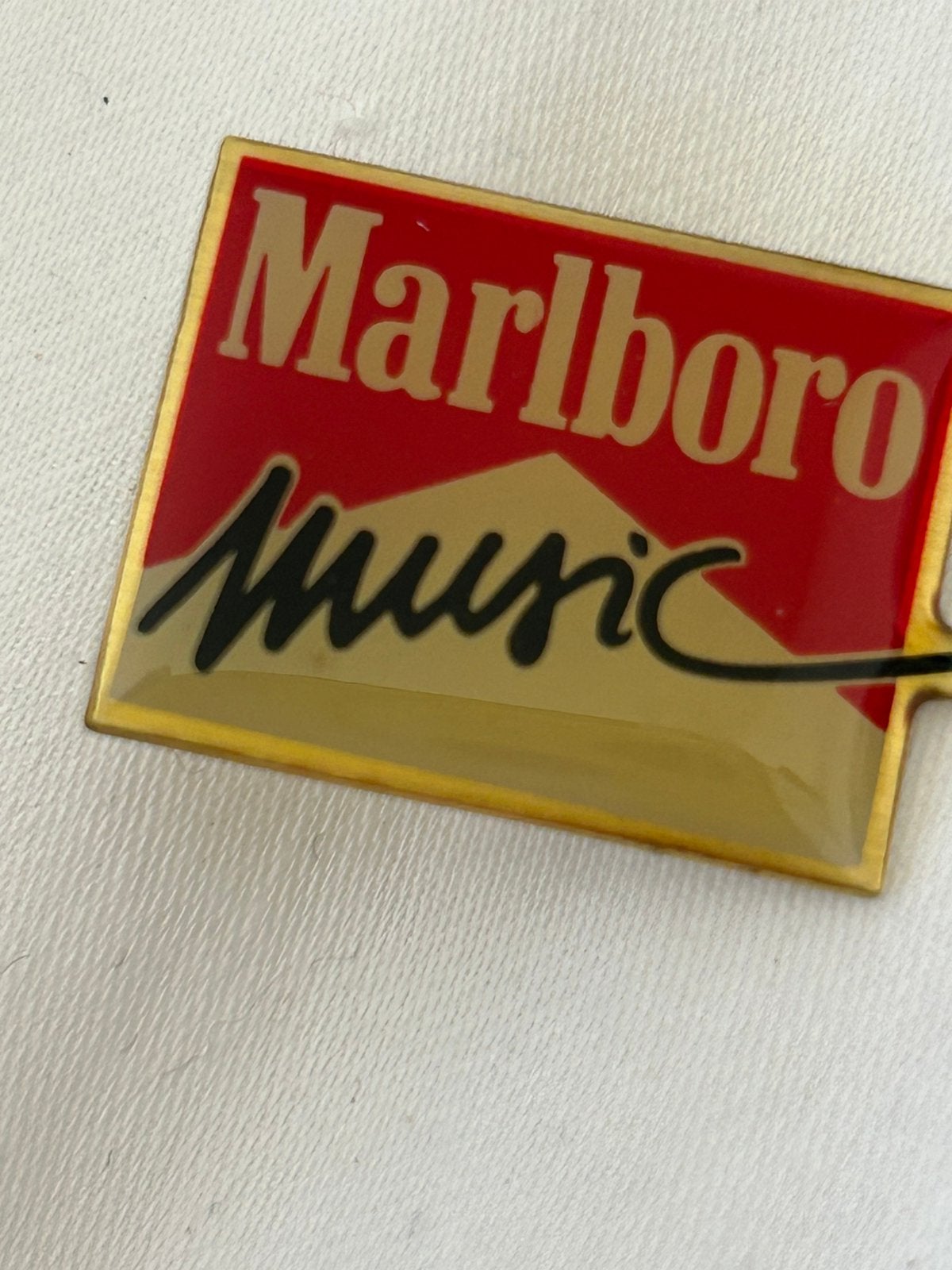 pin Marlboro Music, Verzamelen, Verzenden, Zo goed als nieuw