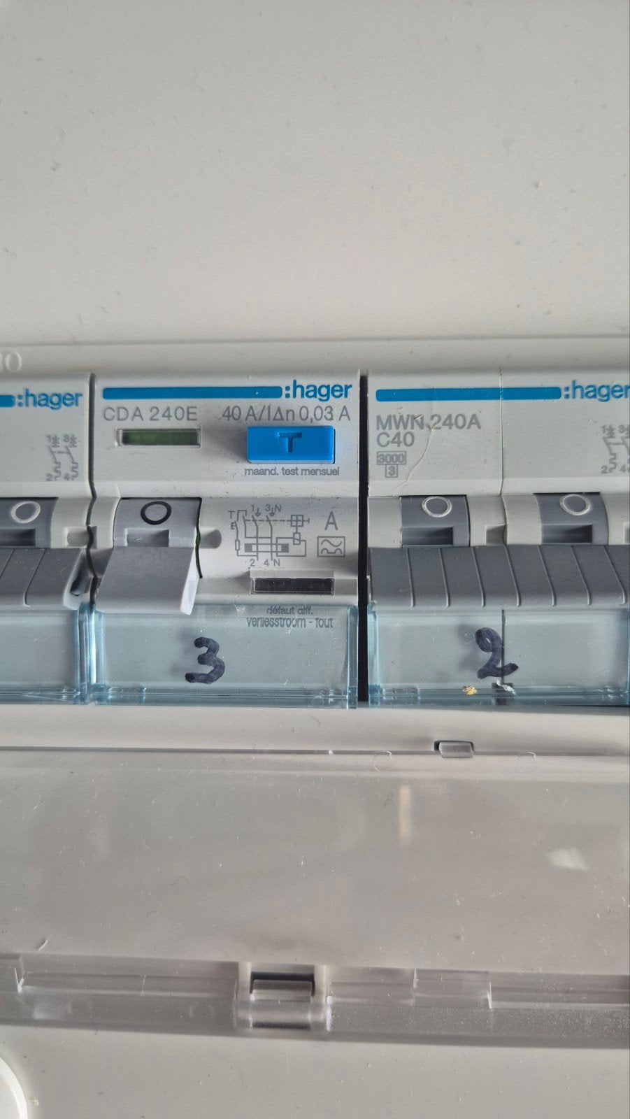 zekeringen elektriciteit, Doe-het-zelf en Bouw, Ophalen of Verzenden, Zo goed als nieuw, Hager