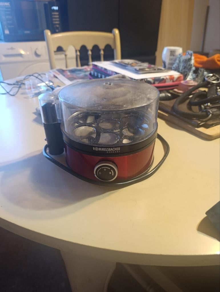 Ei koker, Elektronische apparatuur, Ophalen