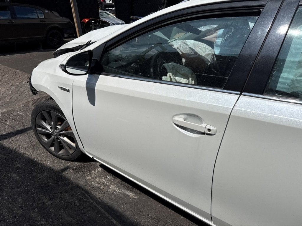 PORTE AVANT GAUCHE Toyota Auris Touring Sports (E18), Autos : Pièces & Accessoires, Kundenbetreuung@toyota.de, Toyota, Utilisé
