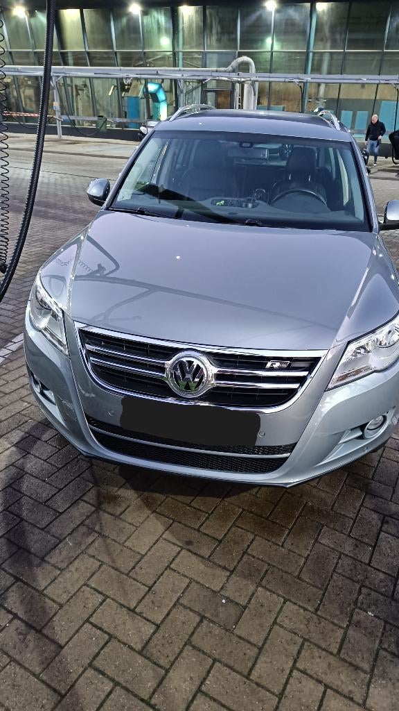 Volkswagen Tiguan 2008 2.0 TDI 136PK, Auto's, Zwart, 4 cilinders, Leder, Particulier
