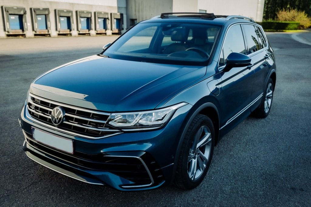 VW Tiguan R-Line 1.4 eHybrid PHEV 245pk - Pano/Leder/Trekh, Autos, Achat, 1800 kg, Euro 6, Entretenue par le concessionnaire
