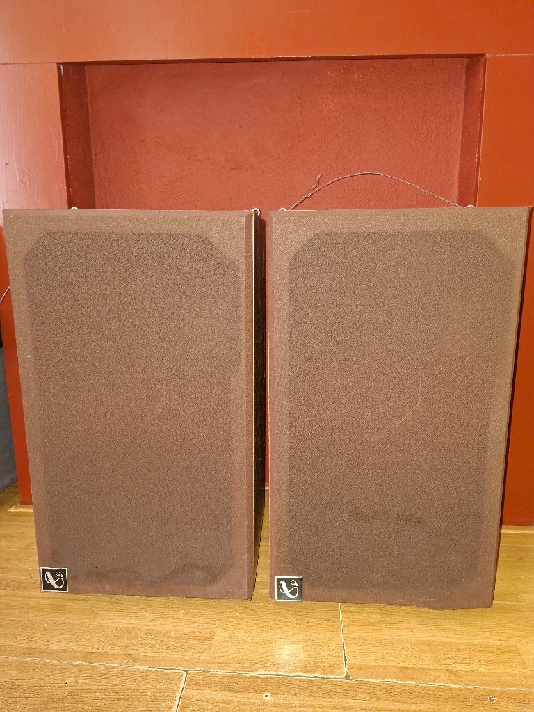Infinity Quantum vintage speker, Audio, Tv en Foto, Luidsprekerboxen, Ophalen, Gebruikt, Front, Rear of Stereo speakers, Overige merken