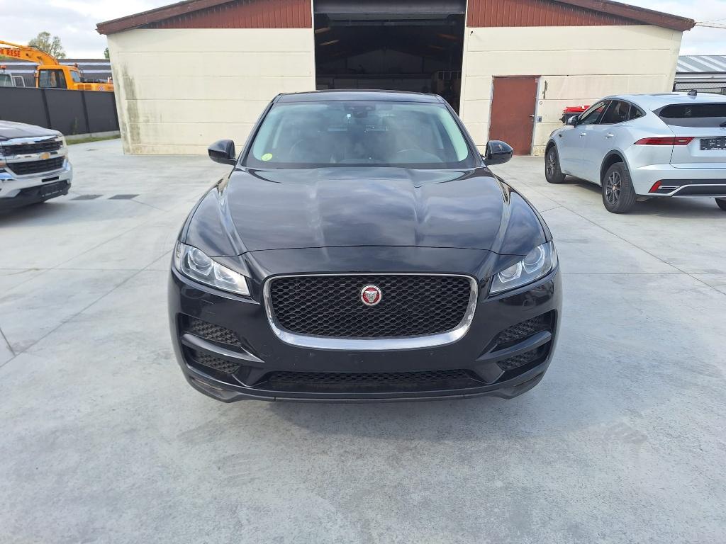 Jaguar F-pace 2.0D | AWD, Automaat, 139 g/km, Zwart, Leder