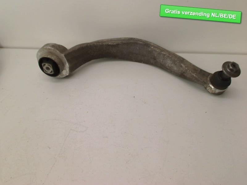 BRAS DE SUSPENSION AVANT GAUCHE INFERIEUR A4 Avant (B8), Auto-Union-Straße  1,
85057  Ingolstadt, DE, Info@audi.de, Audi, Utilisé