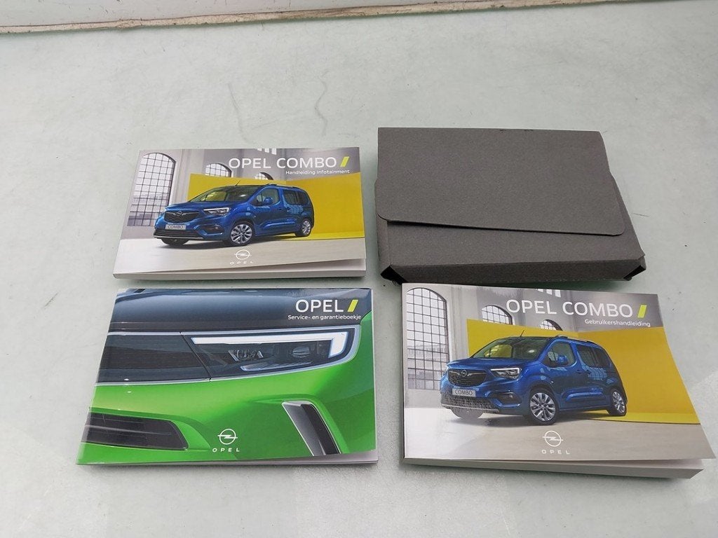 INSTRUKTIEBOEK Opel Combo Cargo (01-2018/04-2021), Dhr. J. Ham, Gebruikt, Administratie@autoham.nl, Opel