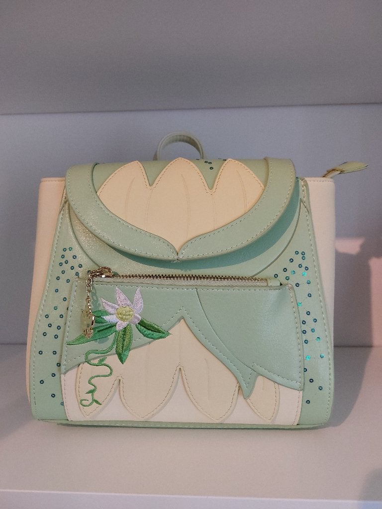 Sac Loungefly Disney Robe Tiana, Enlèvement ou Envoi, Autres personnages, Comme neuf, Sac, Valise ou Pochette