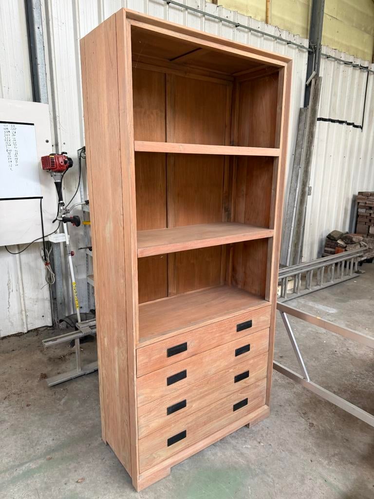 armoire en teck, Enlèvement
