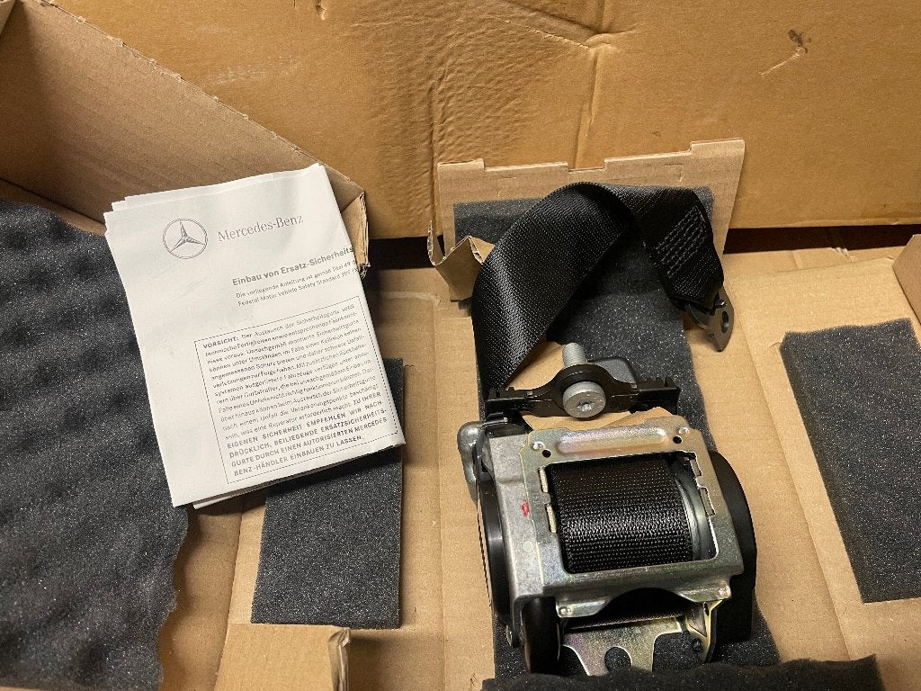 mercedes gordel e klasse w211 a2118601086, Ophalen of Verzenden, Nieuw, Mercedes-Benz