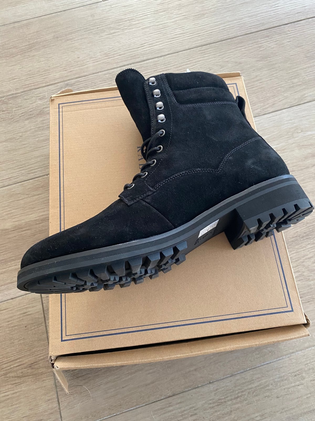 Polo Ralph Lauren Bryson Suède Boots – EU 46 – Nieuw, Kleding | Heren, Ophalen of Verzenden, Zo goed als nieuw, Zwart, Boots