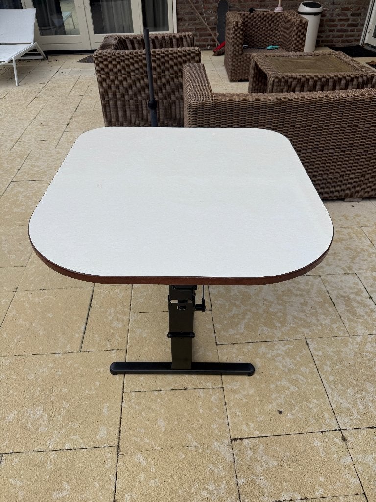 Caravan / Camper tafel neerklapbaar met blad zeer netjes!, Jusqu'à 4, Intégral, Particulier, Hymer