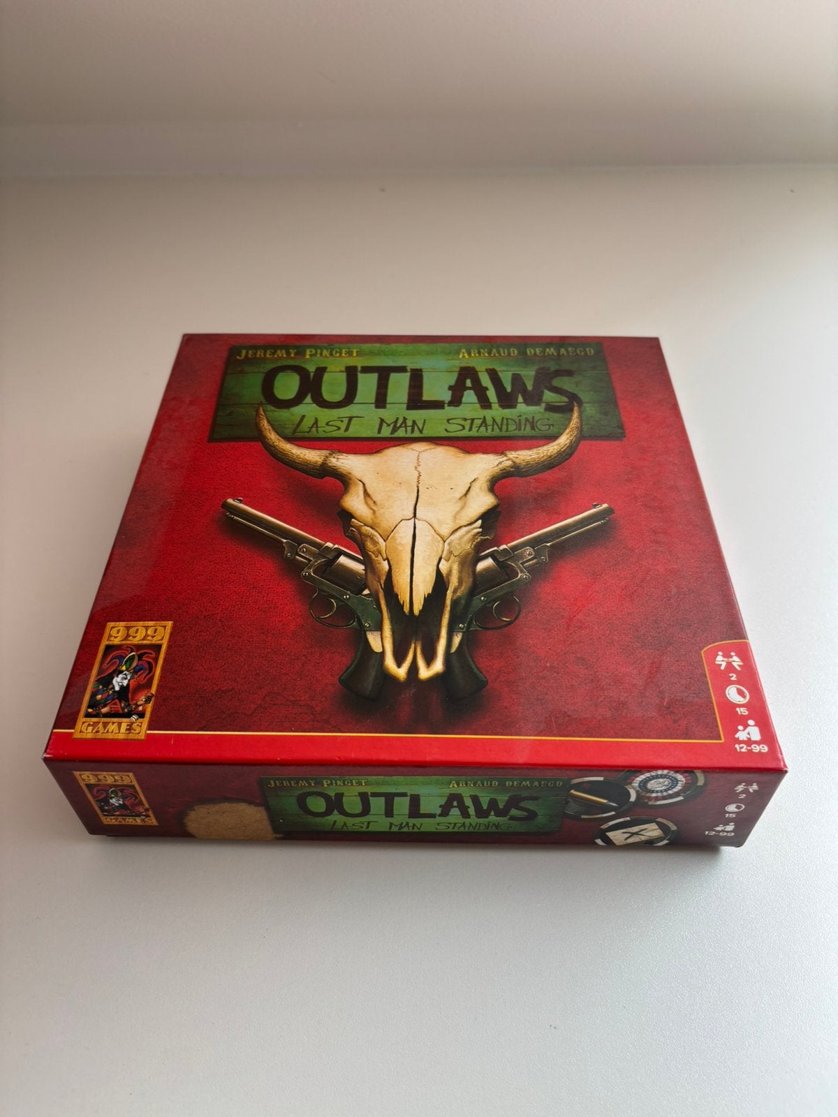 Bordspel Outlaws, Ophalen of Verzenden, Zo goed als nieuw