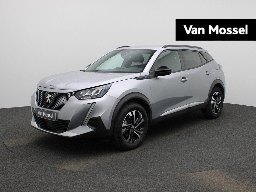 Peugeot e-2008 Allure Pack 50Kwh, Auto's, 330 km, Stof, Gebruikt, 136 pk