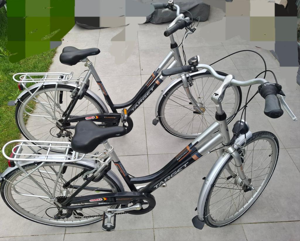 Vrouw en mannen fiets met ingebouwd slot, Fietsen en Brommers, Ophalen, 28 inch