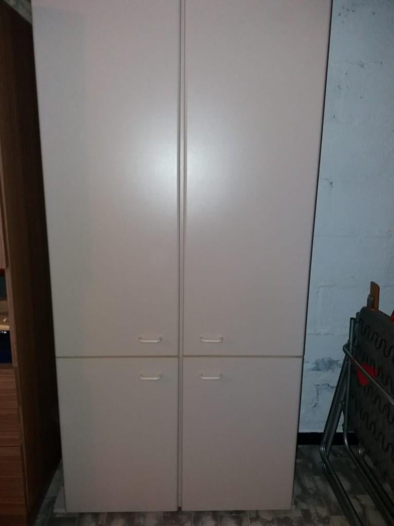 Armoire de salle de bain pour suspendre, Enlèvement