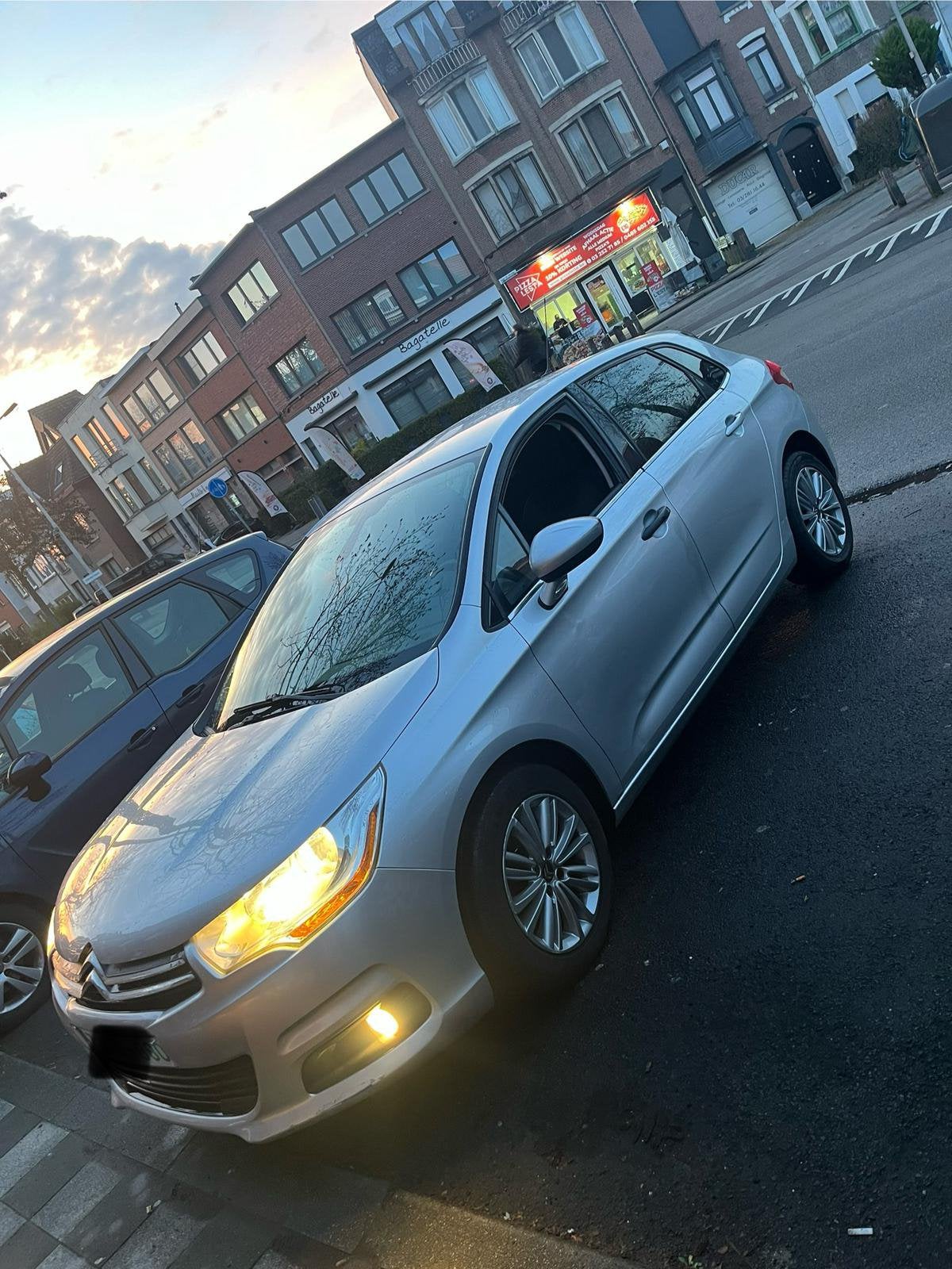 Citroen c4 1,6 diesel, Auto's, Citroën, Voorwielaandrijving, Euro 5, Leder en Stof, 5 deurs