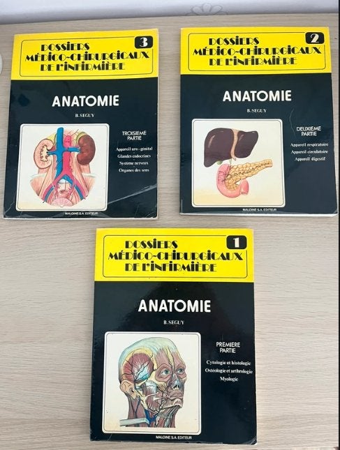 Lot de 3 livres – Dossiers Médico, Livres, Enlèvement ou Envoi, Utilisé, B. Seguy