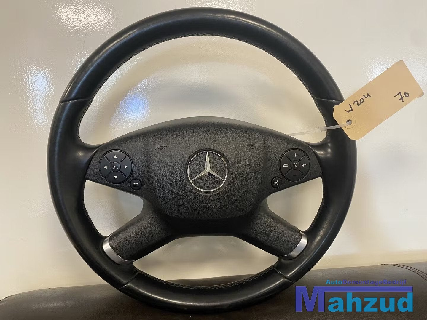 MERCEDES W204 C-KLASSE Stuurwiel stuur met airbag, Mercedes-Benz AG, Mercedes-Benz, Utilisé, Mercedesstrasse 120
70372  Stuttgart, DE