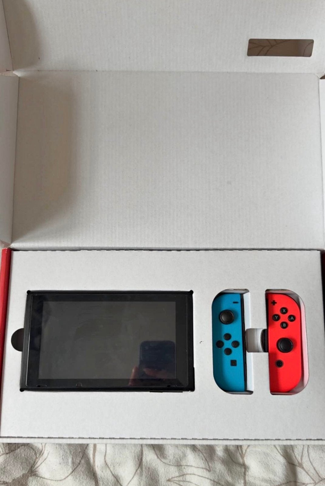 Nintendo switch Neuve, Consoles de jeu & Jeux vidéo, Consoles de jeu | Nintendo Switch, Enlèvement, Comme neuf