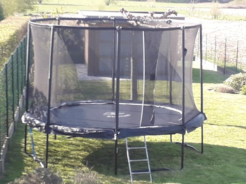 Trampoline de 3,66 m, Enlèvement