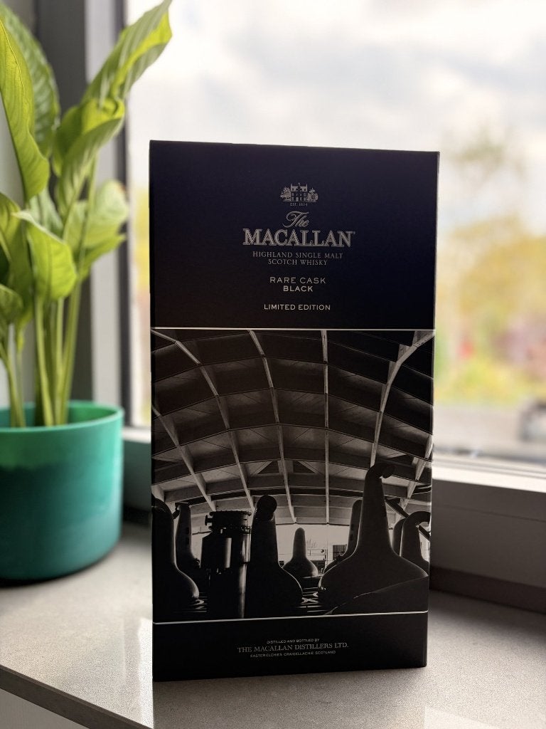 Macallan Rare Cask Black Limited Edition met tinnen flask, Enlèvement ou Envoi, Neuf, Autres types