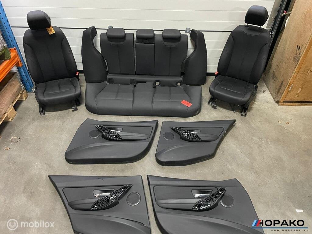 Interieur zwart leder BMW F30 3 serie, Auto-onderdelen, Interieur en Bekleding, Gebruikt, Einsteinlaan 5 rijswijk, Bmw, Ophalen of Verzenden