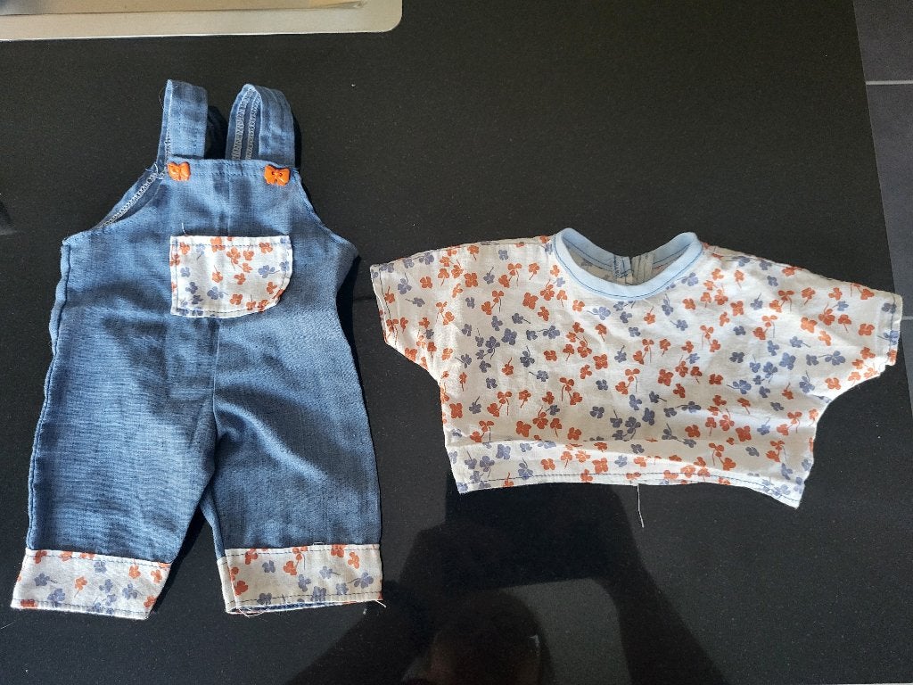 Handgemaakte salopette en bloes pop, Enlèvement ou Envoi, Utilisé, Baby Pop
