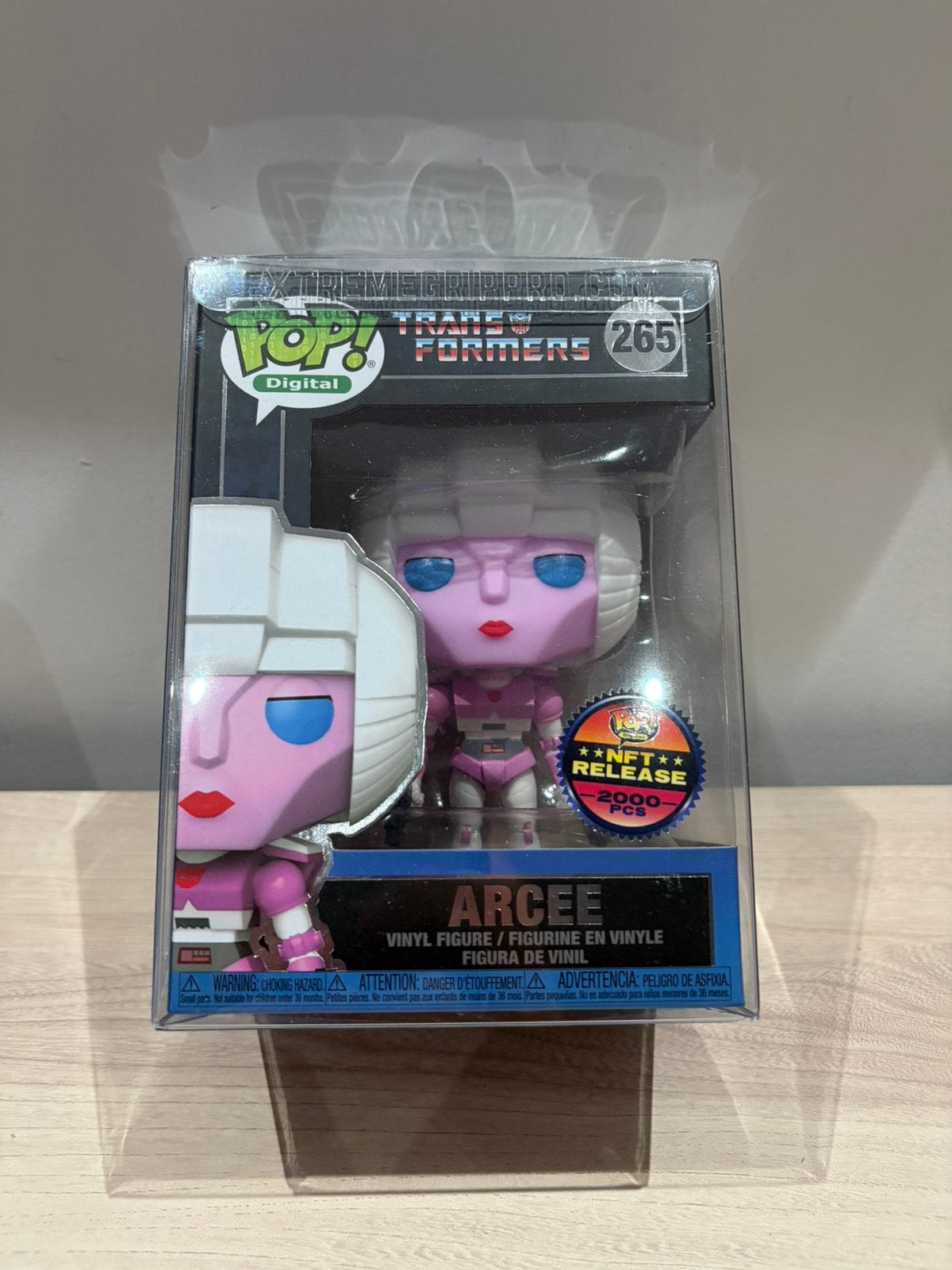 Funko Pop! Digital Transformers Arcee 265 Legendary NFT 2000, Enlèvement ou Envoi, Comme neuf