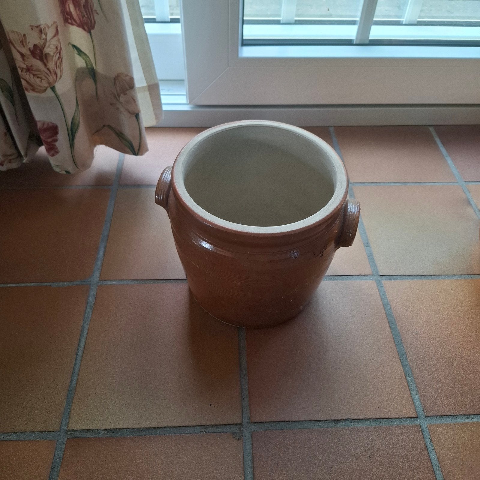 stenen pot, Ophalen