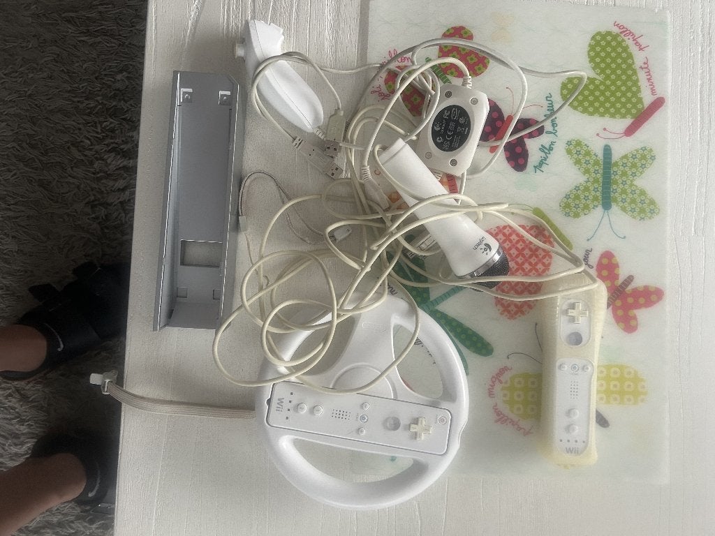 WII nintendo spelcomputer, Enlèvement, Utilisé, Avec 2 manettes, Avec jeux