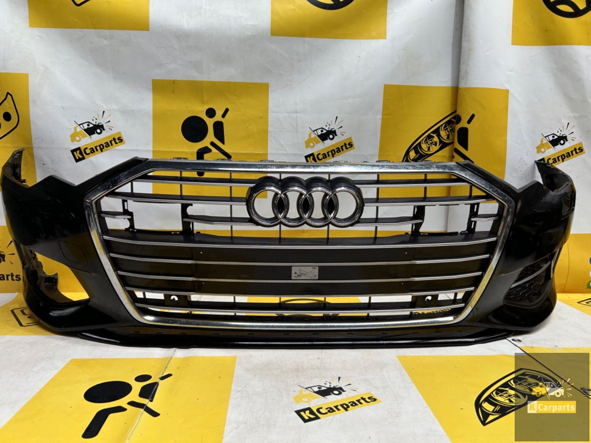 Audi A6 C8 4K voorbumper KLS 4K0807437 origineel, Gebruikt, Voor, AUDI AG, Auto-Union-Strasse 1
85045  Ingolstadt, DE