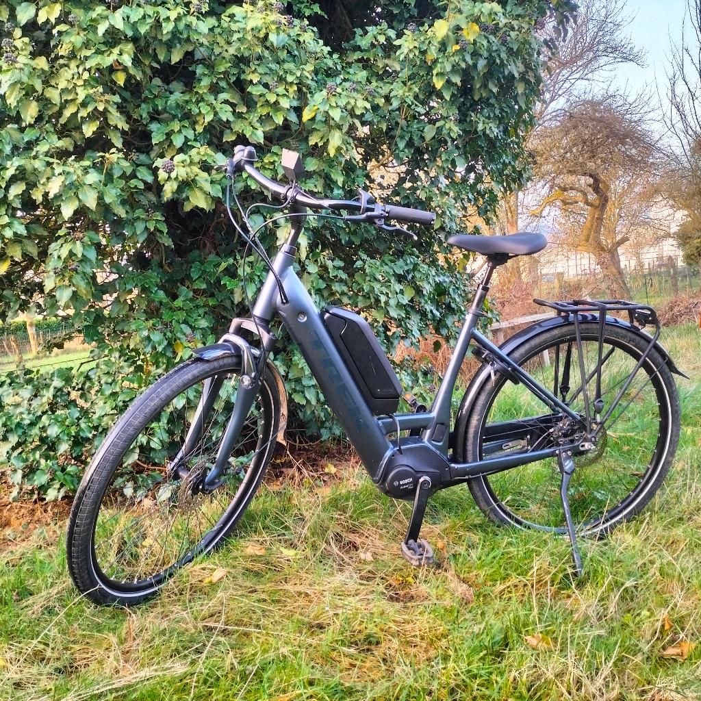 Vélo à assistance électrique Trek, Fietsen en Brommers, 56 cm of meer, Zo goed als nieuw, Ophalen, Overige merken