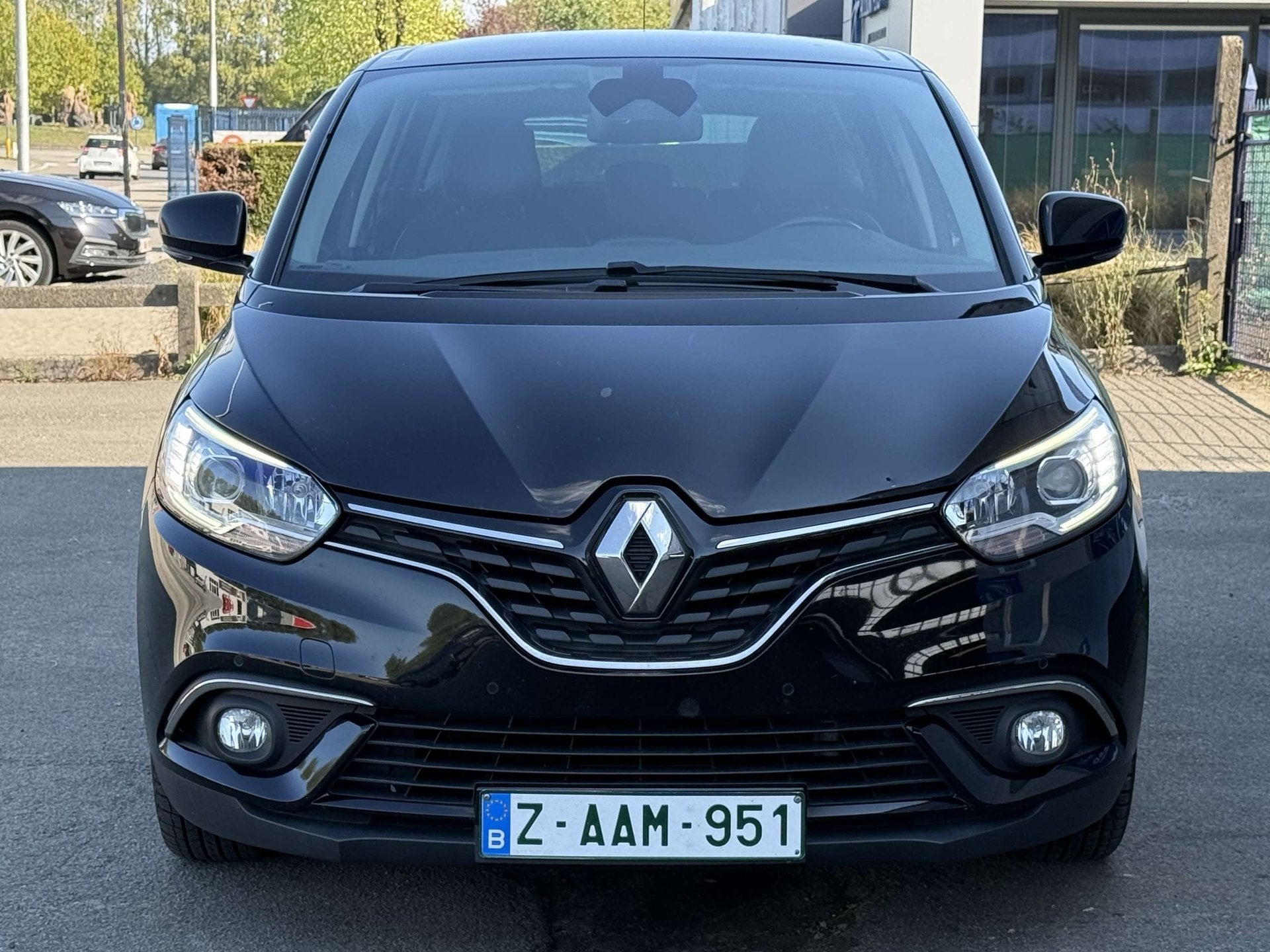 Renault Grand Scenic Grand Scénic 1.7 Blue dCi Black Editio, Auto's, Automaat, https://public.car-pass.be/vhr/55e01b63-7efe-4e09-a67a-8489c55e2e66