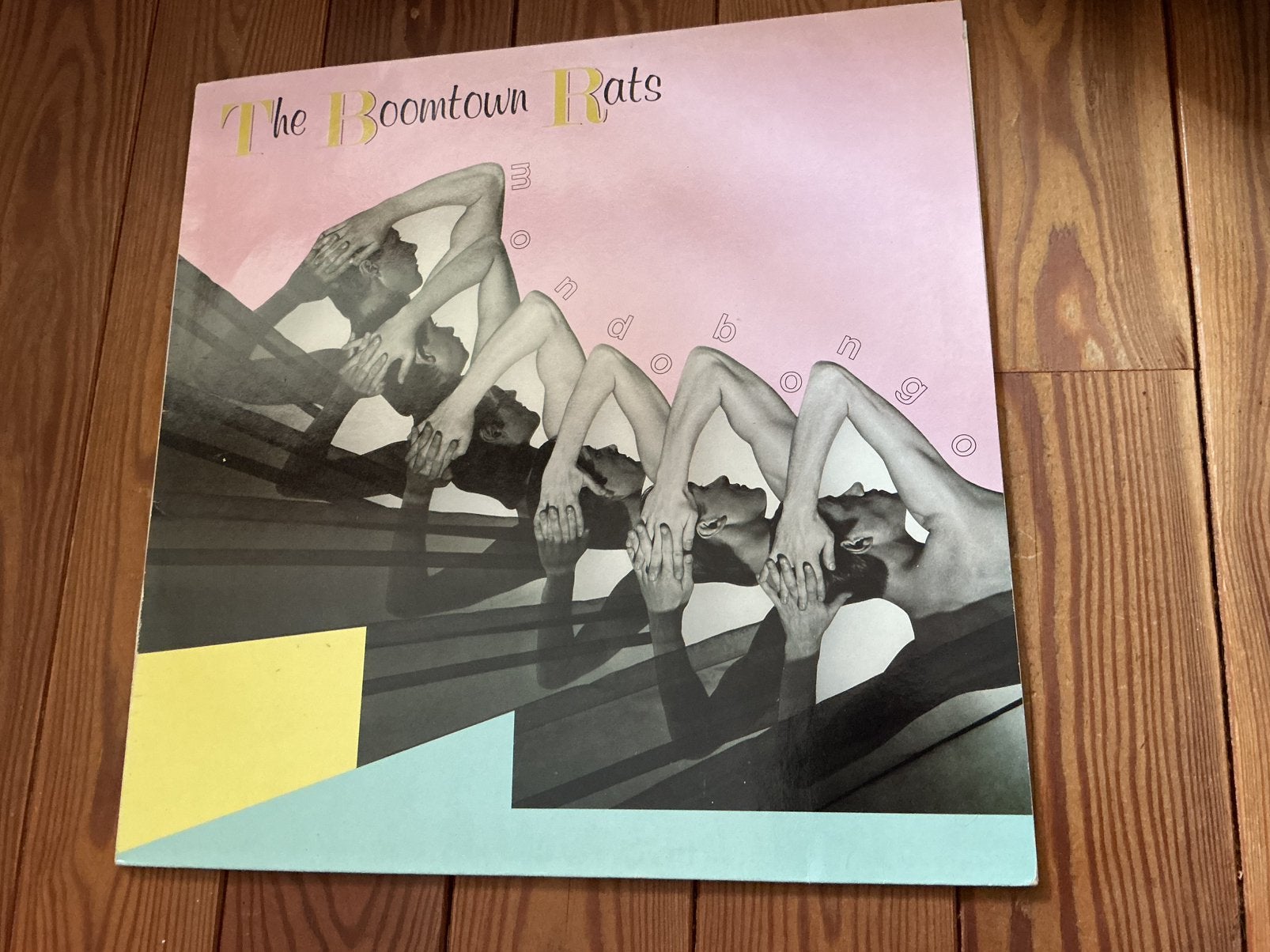 LP The Boomtown Rats - Mondo Bongo, Ophalen of Verzenden, Gebruikt, LP