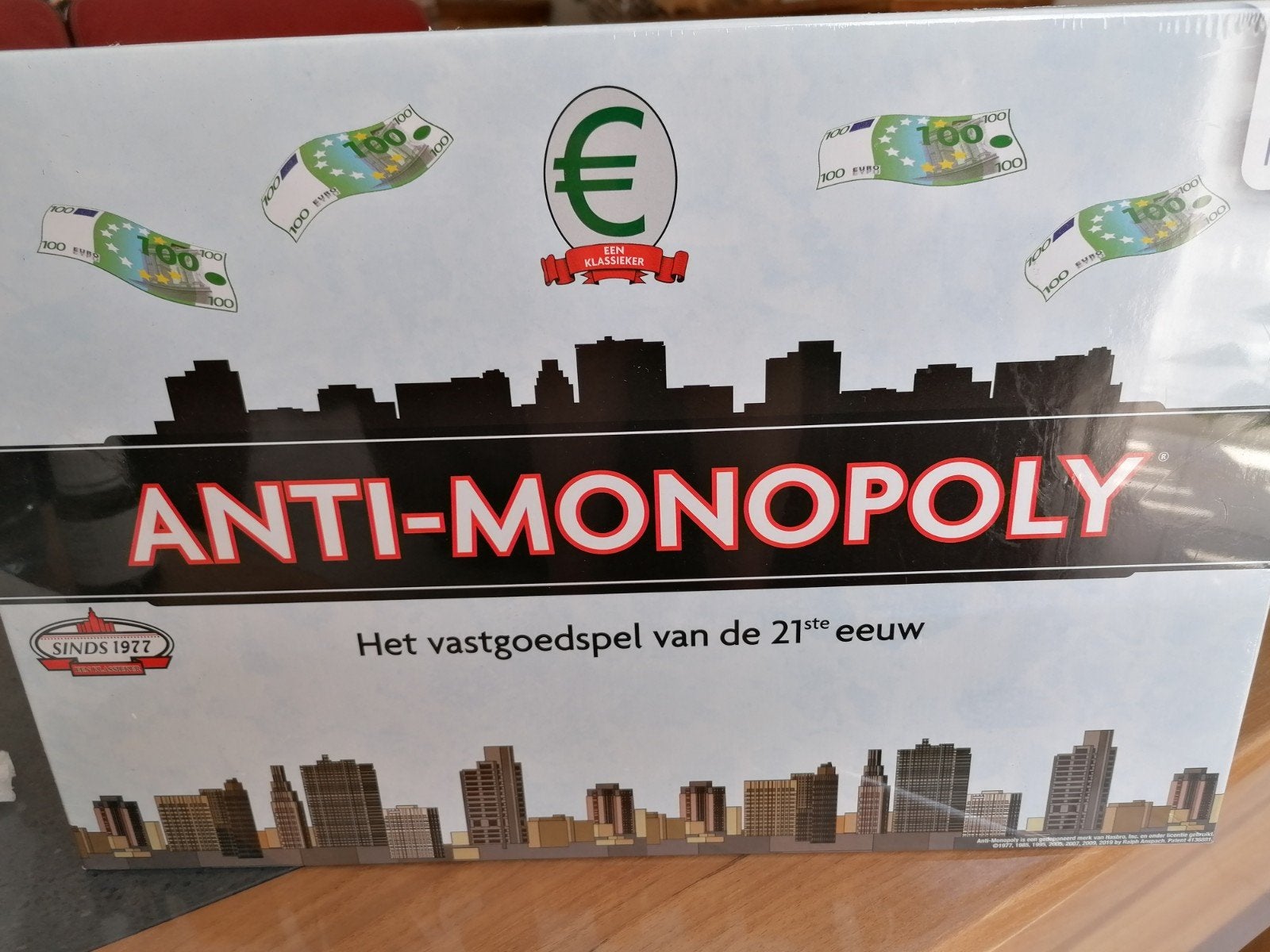 Splinternieuw ANTI-MONOPOLY SPEL. Nog in krimpfolie verpakt., Ophalen
