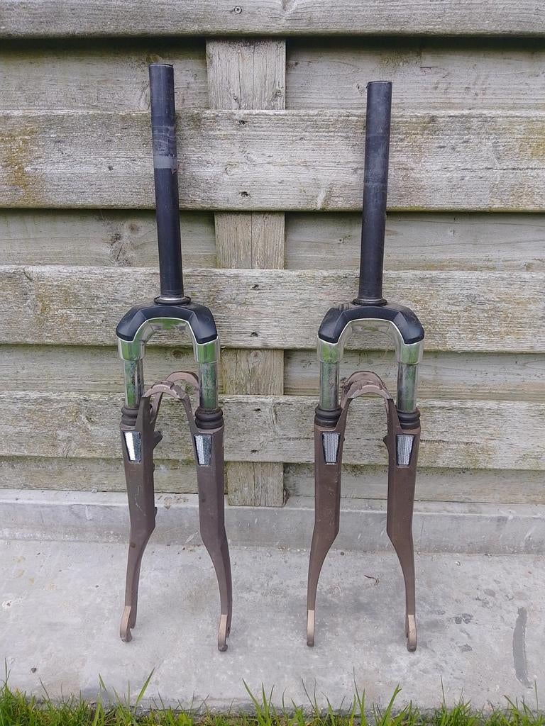 Gazelle voorvorken twee stuks, Fietsen en Brommers, Fietsonderdelen, Zo goed als nieuw, Voorvork, Aluminium, Gazelle