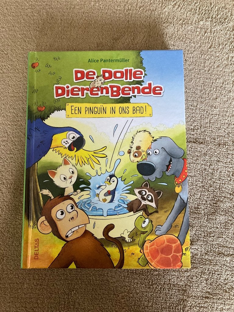 Boek : De dolle dierenbende : Een pinguin in ons bad. 8-11 j, Ophalen of Verzenden, Zo goed als nieuw, Alice Pantermuller