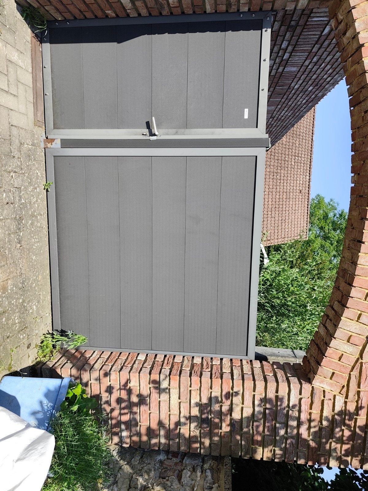 Porte composite + panneau marque éléphant, Jardin & Terrasse, Enlèvement