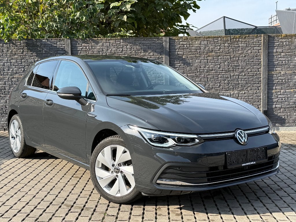 Volkswagen Golf VIII Tsi 130PK STYLE "Navi/Camera/App c.", Auto's, 1498 cc, Alcantara, 124 g/km, Golf