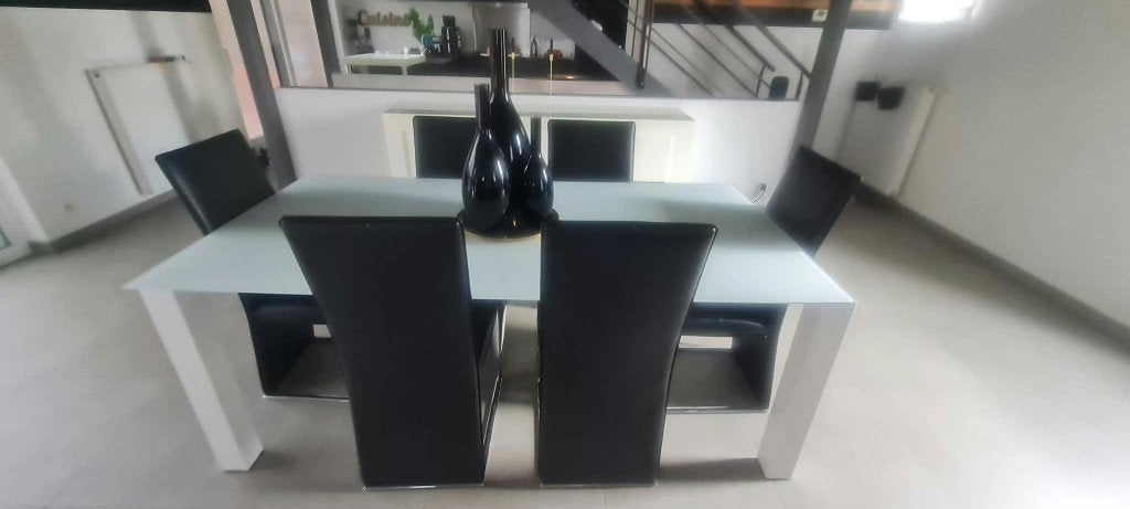 Table à manger, Maison & Meubles, Enlèvement, Utilisé, Verre