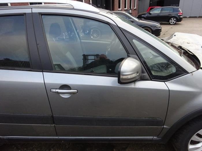 Portier 4Deurs rechts-voor van een Suzuki SX-4 (ZCD), Gebruikt, -, Deur, -