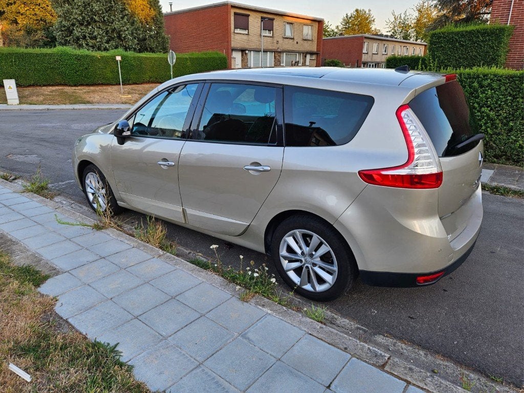Renault Gd Scenic 2l diesel dci aut. 7 pl. cuir full options, Autos, Cuir, Euro 5, Achat, 110 kW