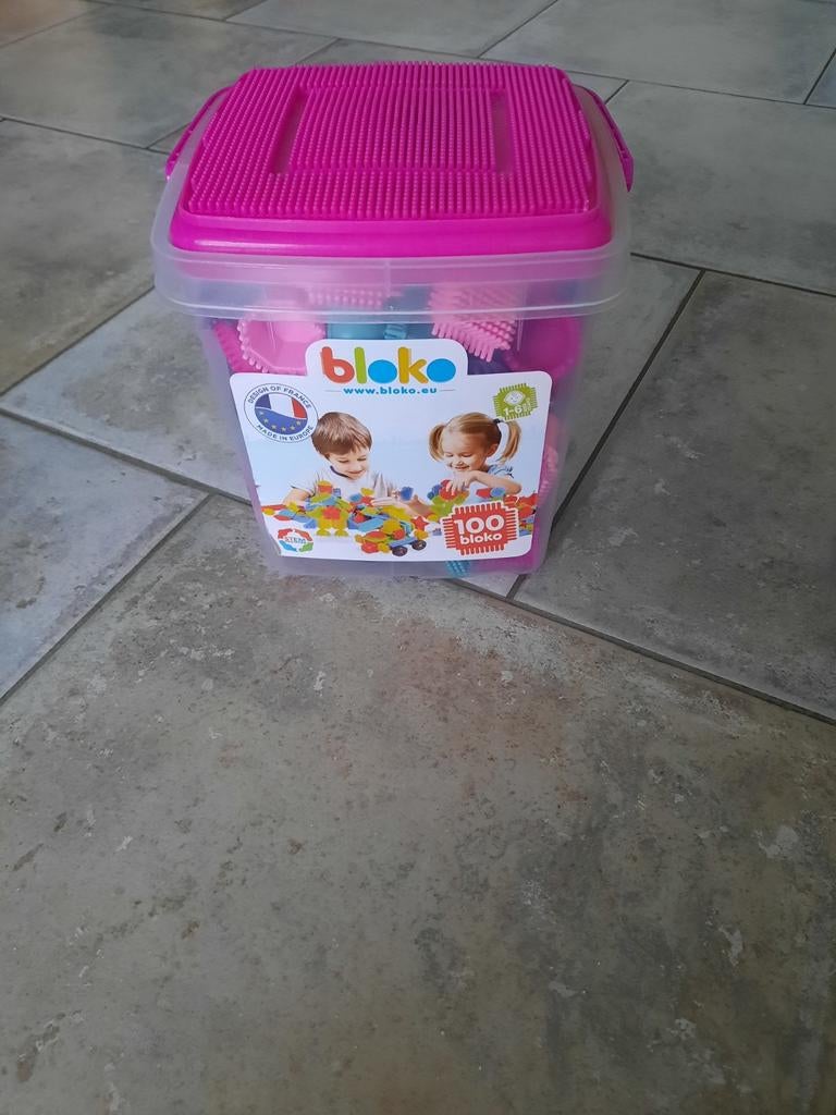 Te koop: Doos Bloko blokken, Ophalen
