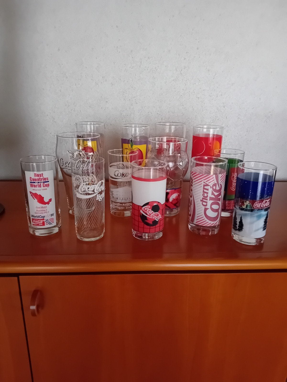 Setje speciale coca-cola glazen 13 stuks, Ophalen, Zo goed als nieuw, Frisdrankglas