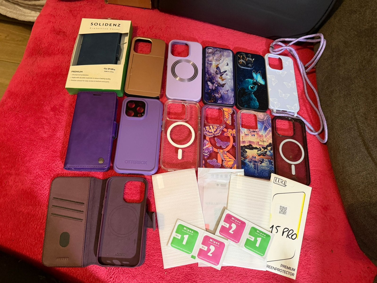Iphone 15 pro: 13 hoesjes en 4 screenprotectors, MagSafe, Hoesje of Tasje, Ophalen of Verzenden, OtterBox